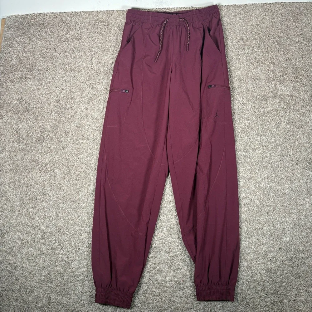 Jordan Dri-FIT Sport Woven Cargo Pants Burgundy Mens Small FB4659-681 Joggers